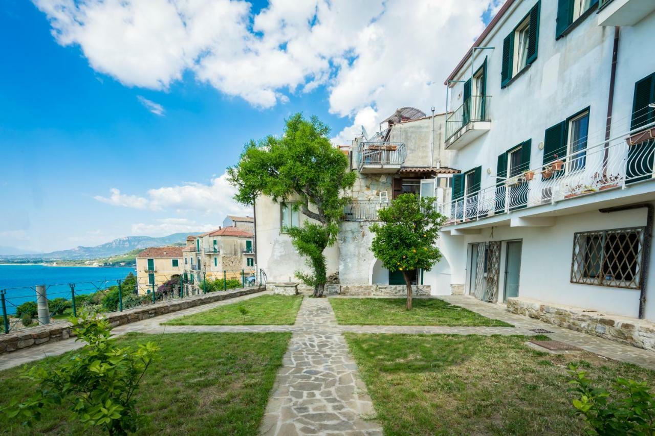 Borgo Dei Saraceni - Suites & Apartments Agropoli Luaran gambar